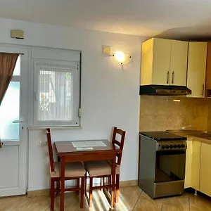 Apartament Dinka, Trogir