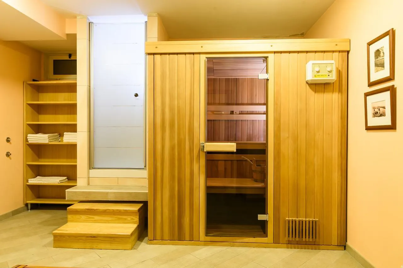 Villa Lavandula With Heated Swimming Pool Apartment