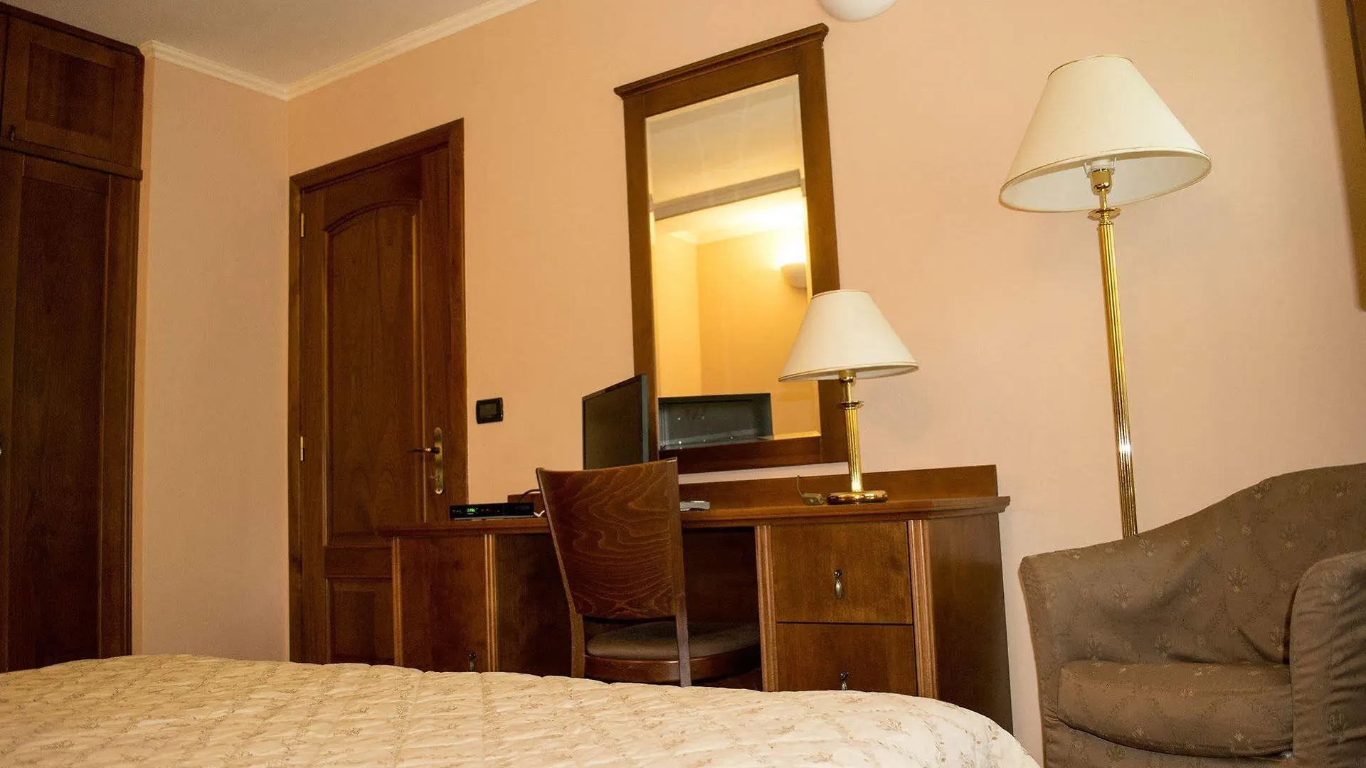 Villa Lavandula With Heated Swimming Pool